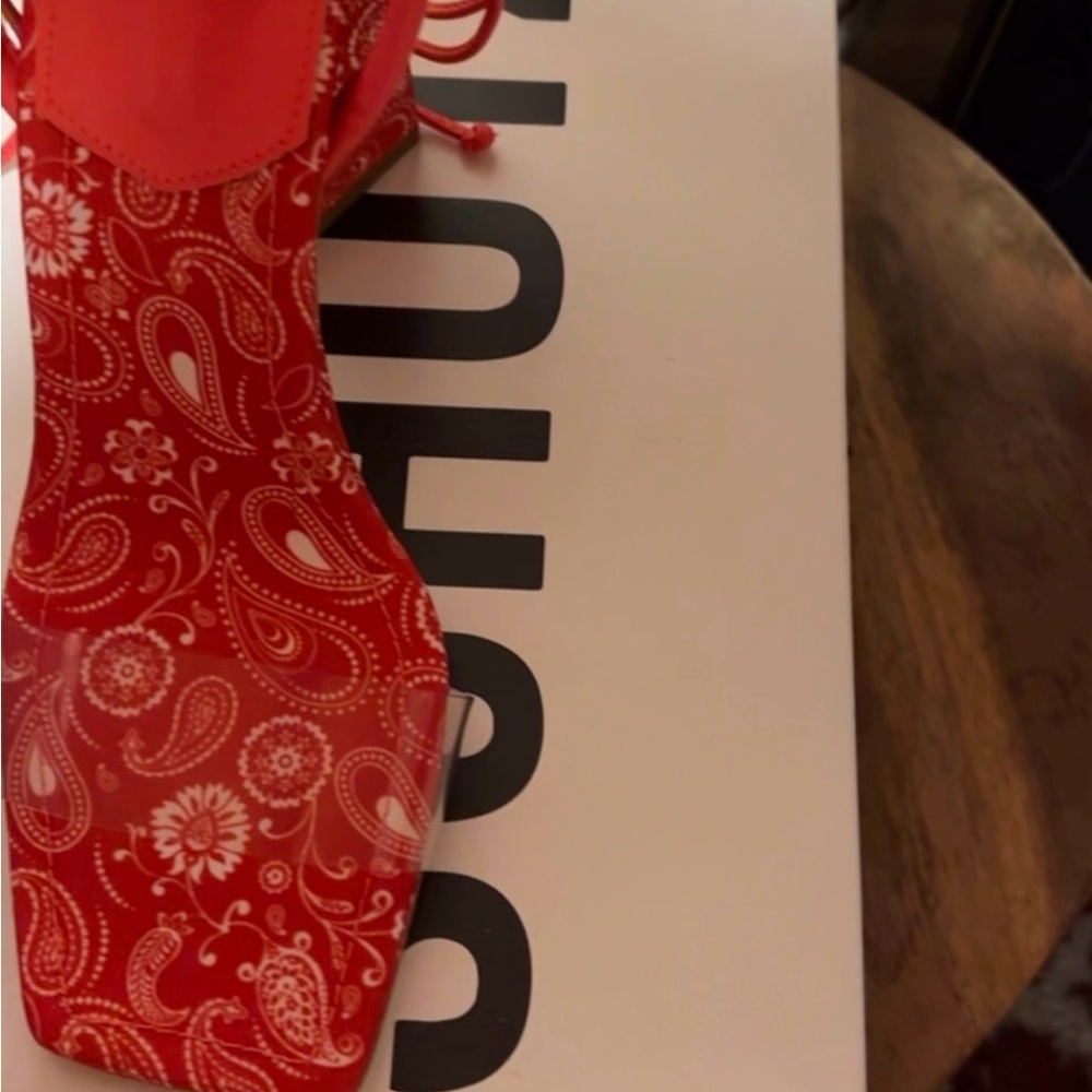 SCHUTZ Red Paisley Square-Toe Tie Heel